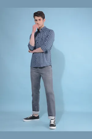 Crimsoune Club Classic Slim Fit Gingham Checks Opaque Cotton Casual Shirt