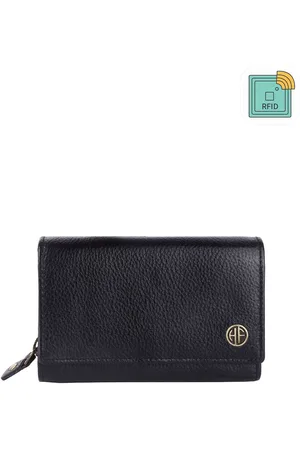 HAMMONDS FLYCATCHER Women Black Leather Two Fold Wallet