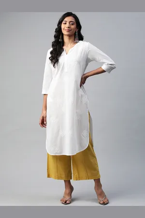 akheri Women White Floral Embroidered Chikankari Cotton Kurta