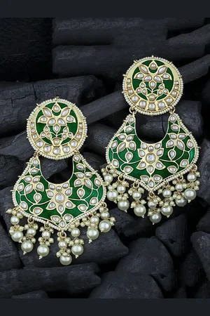 Alamod Gold-Plated Kundan Classic Chandbalis