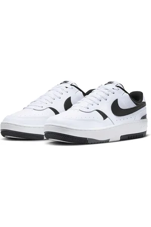 Nike Women Gamma Force Sneakers