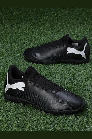 PUMA Men FUTURE 7 PLAY TT Football Shoes