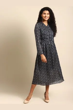 DODO & MOA Women Navy Blue & White Floral Printed Fit and Flare Dress