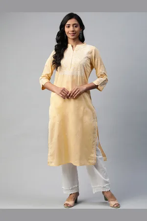 akheri Women Beige Floral Embroidered Chikankari Dobby Kurta