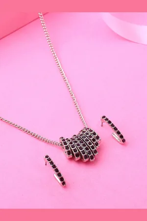 ESTELE Rhodium Plated Glittering Necklace Set with Crystals