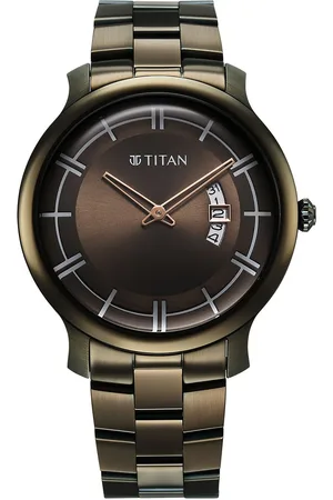 Titan Men Dial & Stainless Steel Bracelet Style Straps Analogue Watch