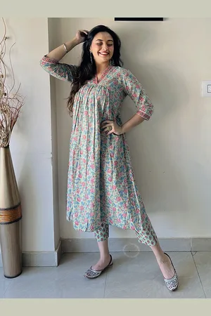 Janasya Floral Printed V-Neck Pleated Pure Cotton A-Line Kurta With Trousers