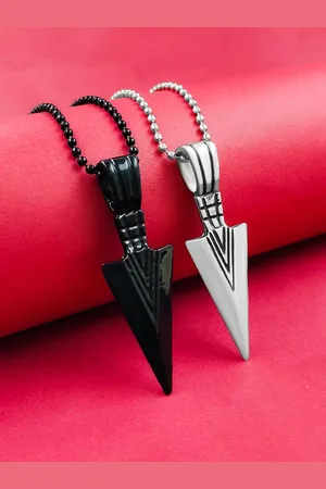 Saizen Men Set Of 2 Spear Arrowhead-Charm Pendant With Chain
