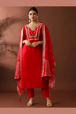 Jaipur Women Floral Yoke Design Regular Sequinned Kurta with Trousers & With Dupatta