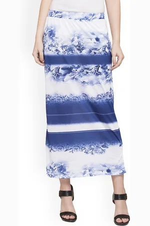 Globus Woman Blue and White Mini Skirt