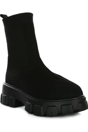 London Rag Women Black Solid Stretch Knit Ankle Winter Boots