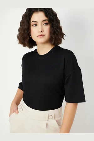 Max Collection Women Colourblocked Pockets T-shirt