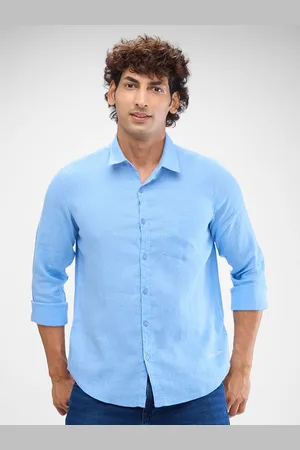 SPYKAR Men Slim Fit Opaque Full Sleeve Solid Casual Shirt