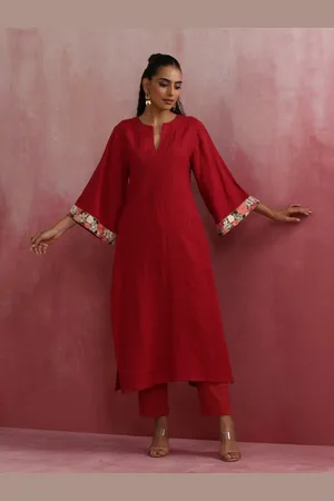 trueBrowns Floral Regular Kurta with Trousers