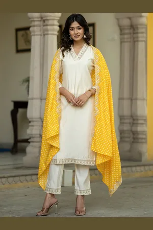 ASPORA Bandhani Yoke Design Sequinned Chanderi Silk Kurta With Trousers & Dupatta