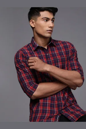 WROGN Men Navy Blue & Red Slim Fit Checked Pure Cotton Casual Shirt