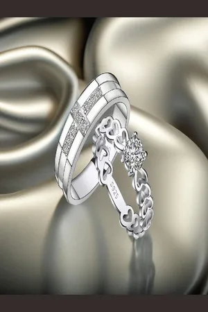 DIVASTRI Set Of 2 Silver-Plated CZ Stone Studded Couple Finger Ring