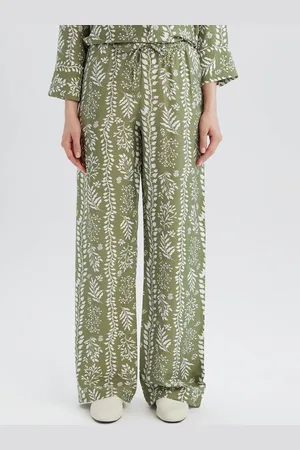 DeFacto Women Floral Printed Trousers