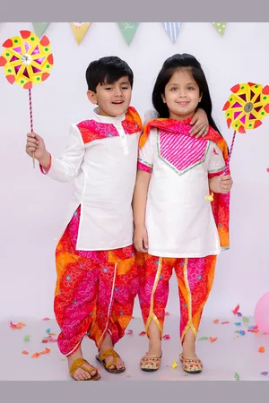 BownBee Boys Bandhani Printed Mandarin Collar Straight Kurta With Dhoti Pants
