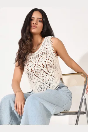 SHOWOFF Women Self Design Sleeveless Crochet Crop Top
