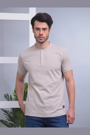 Cobb Men Applique T-shirt