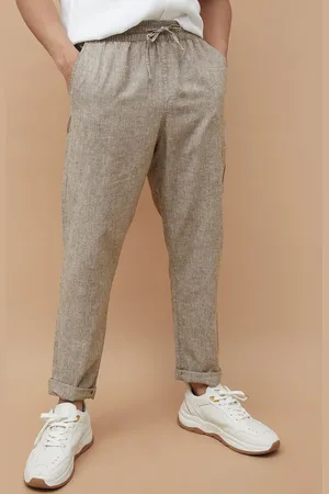 Lifestyle Men Tapered Fit Trousers