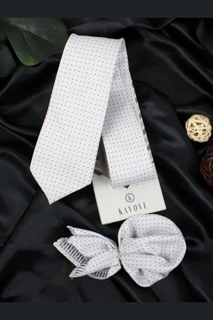KOVOVE Men White & Blue Self Design Accessory Gift Set