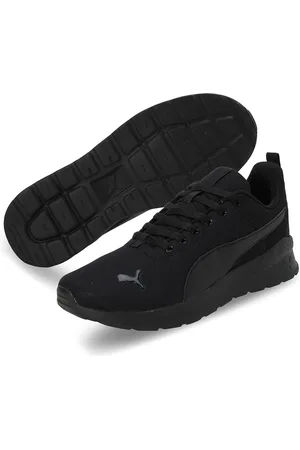PUMA Men Radcliff Casual Sneakers