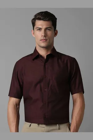 Louis Philippe Men Classic Spread Collar Geometric Printed Cotton Formal Shirt
