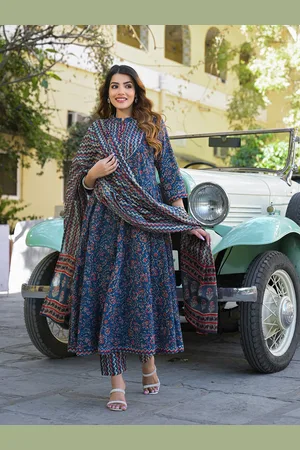 Divena World Women Floral Printed Regular Sequinned Pure Cotton Kurta with Trousers & With Dupatta