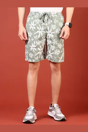 V-Mart Men Floral Printed Shorts