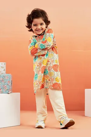 Vastramay Boys Floral Printed Regular Kurta With Pyjama