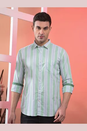 Cobb Men Spread Collar Vertical Striped Cotton Casual Shirt