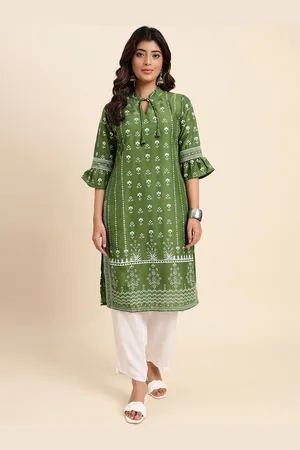 DIVASTRI Women Floral Printed Regular Kurta with Trousers