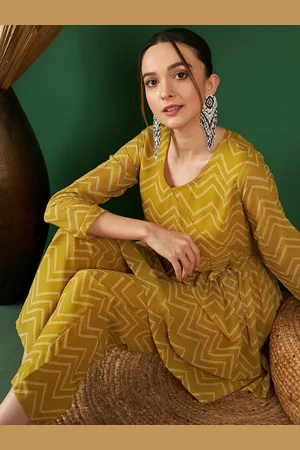 Sangria Yellow Printed V-Neck Tunic With Trousers Co-Ords