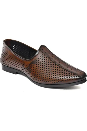 Provogue Men Textured Loafers