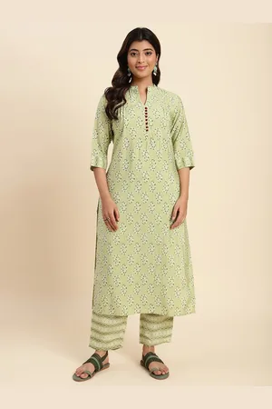 DIVASTRI Women Floral Printed Regular Kurta with Trousers