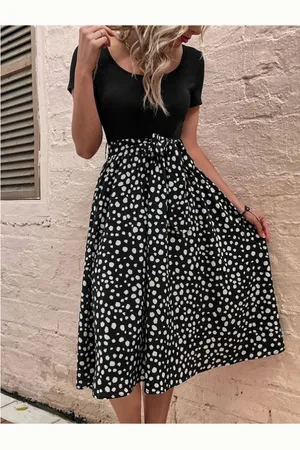 all about you Black Geometric Print Round Neck Tie-Ups Fit & Flare Midi Dress