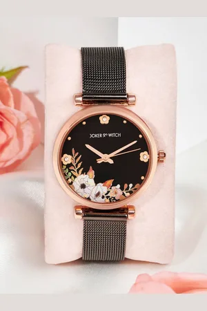 Joker & Witch Women Dial & Stainless Steel Straps Analogue Watch AMWW898