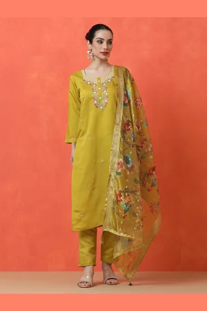 Jaipur Floral Embroidered Round Neck Chanderi Silk Kurta With Trousers And Dupatta