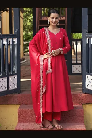 Colors  of Earth Women Floral Yoke Design Regular Thread Work Kurta with Trousers & With Dupatta