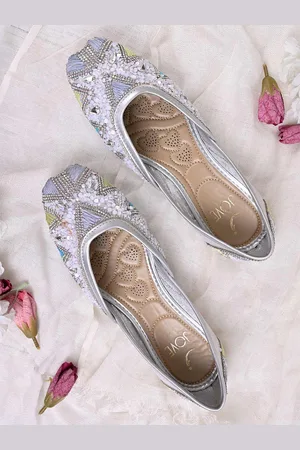 Jove Women Square Toe Ethnic Embellished Fabric Mojaris
