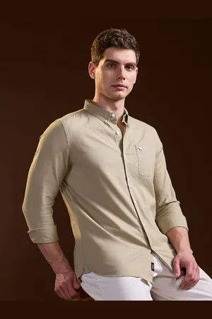 The Bear House Men Slim Fit Opaque Casual Shirt