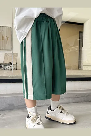 LULU & SKY Boys Striped Loose Fit Shorts
