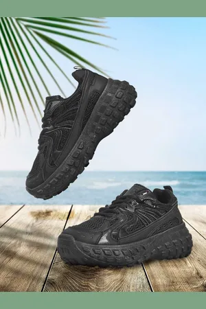 Jove Women Black Textured Sneakers