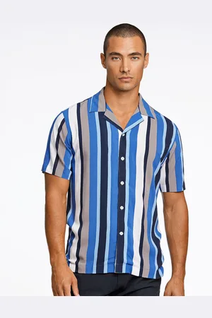 Lindbergh Men Opaque Striped Casual Shirt