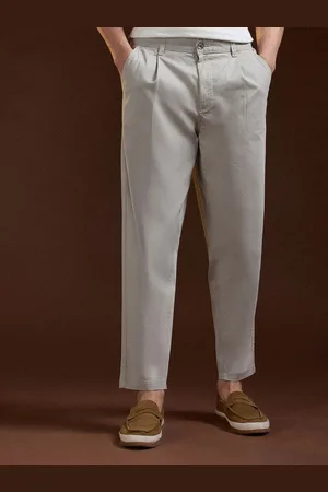 The Bear House Men Solid Cotton Cropped Carrot Fit Chinos