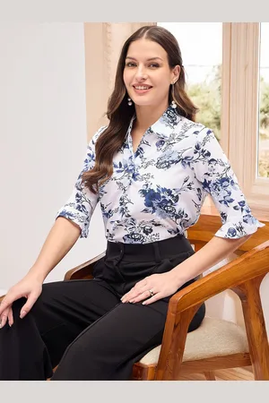 DressBerry Women Floral Printed Bell Sleeves Top