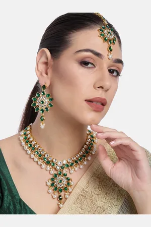 Peora Gold-Plated & Green Crystal Studded Jewellery Set