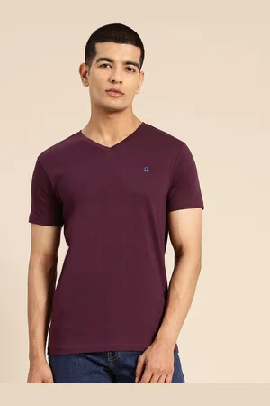 Benetton V-Neck Regular Fit T-shirt